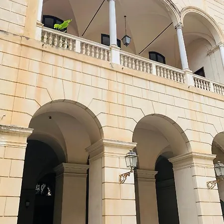 Palazzo Ventimiglia & Apartment *