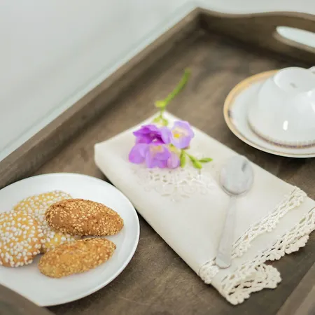 Palazzo Ventimiglia & *